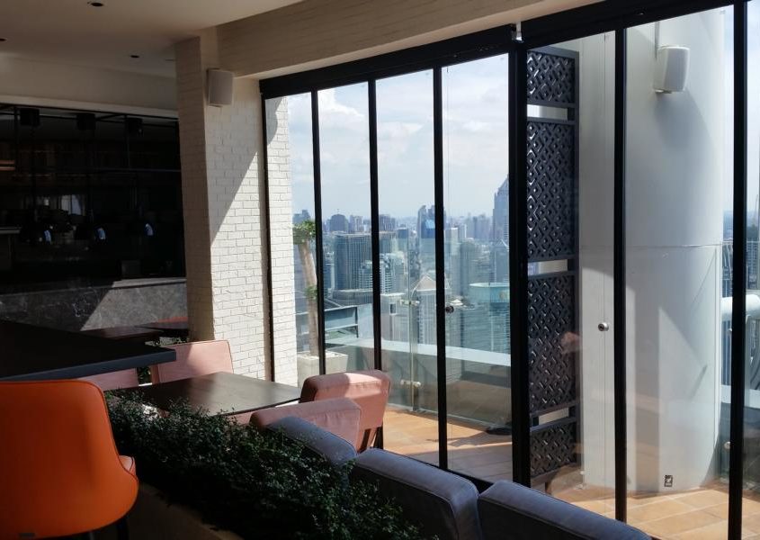 Aluminium Slide and Turn System